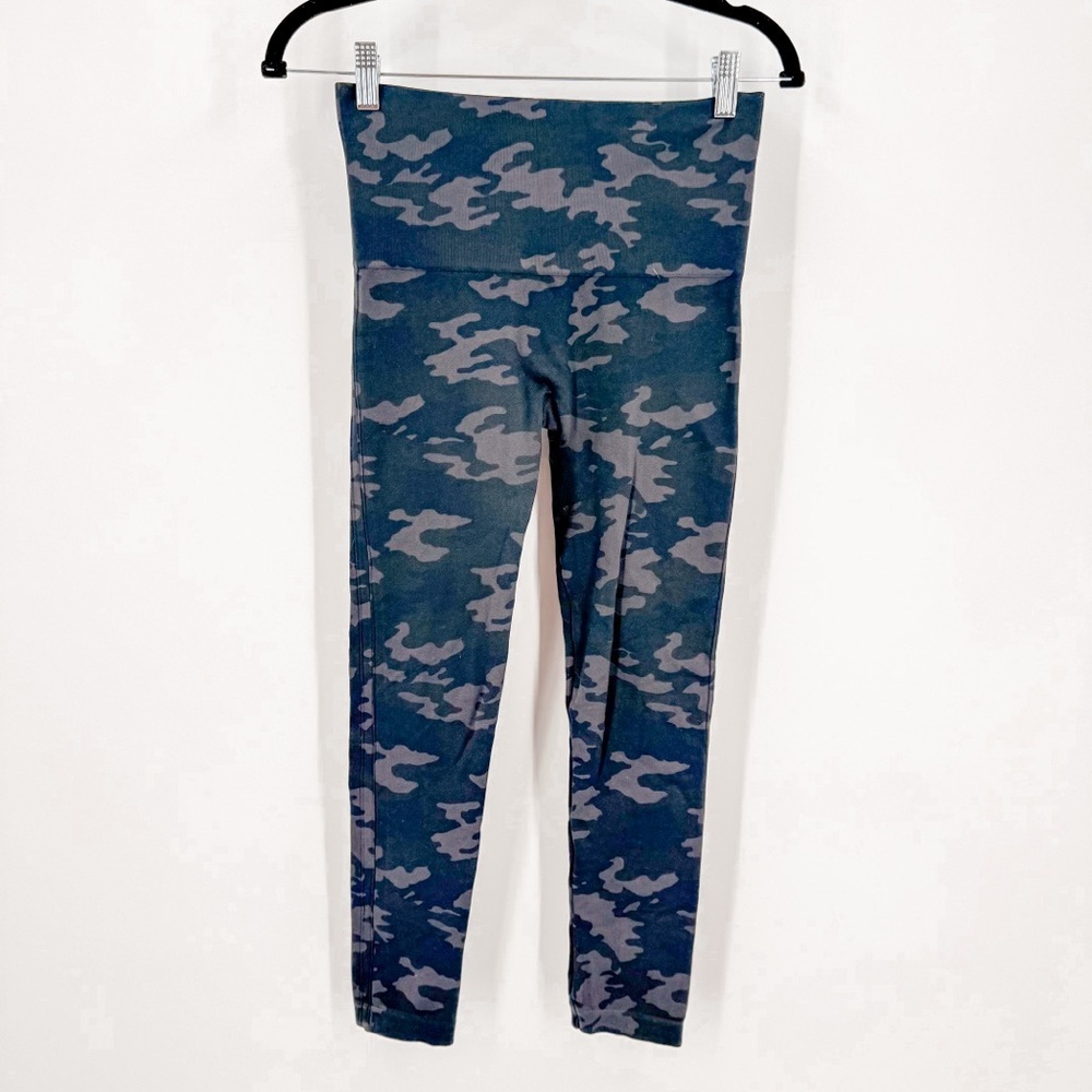 SPANX Camo Leggings - Navy and Charcoal